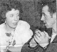 Margaret Cranney's Instagram, Twitter & Facebook