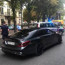 Mercedes De Reve Mercedes Benz Cls Mercedes Car Cls 63 Amg