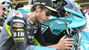 Valentino rossi announces retirement from motogp at the end of the current season. Sobed29e4mcaqm