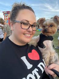 I want a love like the way Rizzo looks at Dan 🤞❤️🥺