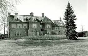 Nous sommes choqués et attristés d'apprendre l'horrible assassinat du président d'haïti jovenel moïse et l'attaque contre la première dame martine moïse. Parcs Canada Residence Du Premier Ministre