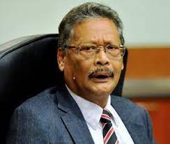 Han er medlem af united malaysias nationale organisation (umno) fra 1982 til 1991. Apandi Challenges His Termination As Ag The Mole