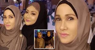 Mazuin hamzah merupakan seorang penyanyi, pemuzik dan pelakon yang berasal dari ipoh, perak, malaysia. Anggun Berhijab Di Usia 55 Tahun Kecantikan Mazuin Hamzah Tiada Tara Nona