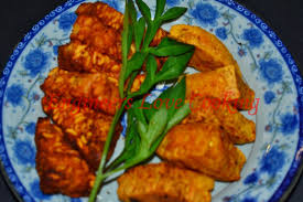 2 siung bawang putih 4. Tempe Goreng Berempah Dan Sambal Kicap Cili Engineers Kitchen