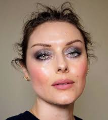 Katie Jane Hughes Shimmer Makeup Look Shimmer Makeup Makeup Party Night Makeup Looks