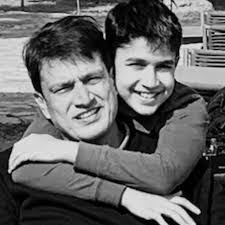 Cameron Ogletree's Instagram, Twitter & Facebook