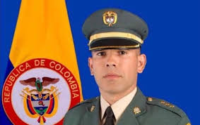 Fueron hallados en el cementerio de dabeiba, donde se han recuperado 54 restos de posibles víctimas de ejecuciones por parte del. Capitan Del Ejercito Murio Tras Operativo En Narino