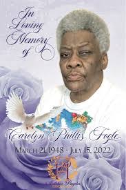 Carolyn Fogle's Instagram, Twitter & Facebook