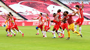 Red bull salzburg full matches. Marsch And Rb Salzburg Cap Memorable Year By Claiming Austrian Bundesliga League Title Goal Com