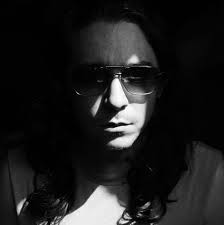 Who would win in a fight, Dr Manhattan or Thor?