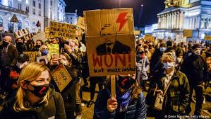 Citeste ultimele stiri din categoria proteste. Proteste In Polen Rudert Die Pis Zuruck Europa Dw 31 10 2020