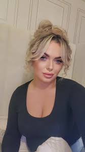 Amanda Rowlands (@amandarowlands0)