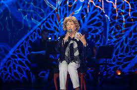 Już 5 lutego 2021 r. The Voice Senior 2021 Danuta Krasnodebska Najstarsza Na Swiecie Uczestniczka Programu Eska Pl