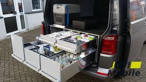 Autoapotheken Individuell Geplant Und Gebaut Praktisch Und Robust Fur Den Taglichen Einsatz Beks4vets Autoapot Fahrzeugausstattung Planen Und Bauen Autos