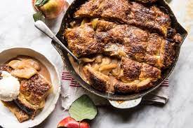 Honeycrisp Apple Pandowdy Halfbakedharvest Com Hbharvest Honeycrisp Apples Dessert Pizza Fruit Half Baked Harvest