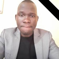 VantageOnFirstpost: US President Donald Trump's approval rating has dropped  to 44%, with 51% of Americans now disapproving of his presidency, according  to a new Reuters/Ipsos poll. The economy remains a major concern,