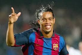 Male players are generally barred from having long hair. Does Long Hair Interfere With A Football Player S Efficiency Quora