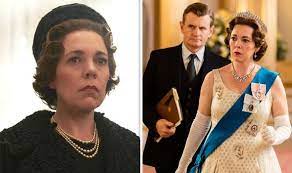 Olivia colman and helena bonham carter, stars of the crown, sit down and discuss the best and worst parts about being on set, silence during lunch breaks and talking to princess margaret through a medium. The Crown Season 3 Review Olivia Colman Is Sensational As She Replaces Claire Foy Tv Radio Showbiz Tv Express Co Uk
