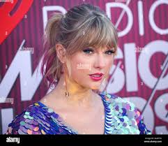 Purple heart ceremony hi-res stock photography and images