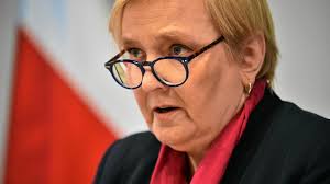 Europosłanka róża thun ogłosiła w mediach społecznościowych, że rezygnuje z członkowska w platformie obywatelskiej. Xbemfpli7s Fim