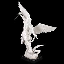 Spedizioni gratuite per ordini superiori a € 90,00. Statua San Michele Arcangelo In Resina Bianca 60 Cm