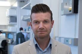 Richard Mair's Instagram, Twitter & Facebook