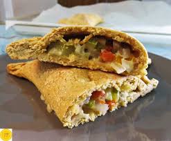 Empanada Vegetal Con Harina De Garbanzos Necesitaras 250 Gr De Harina De Garbanzos 3 Gr De Goma Guar Tambien Puede Utilizars Empanadas Recetas Vegetarianas Y Empanadas De Garbanzo