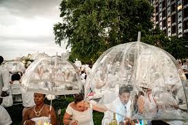If you want to have a big night out, you could go somewhere for dinner, and spend half the time suggesting where to go out afterwards, only to listen to your friends say that you would've had to get there hours ago in order to avoid a line. Thousands Drenched In Downpour At Nyc S Annual Diner En Blanc