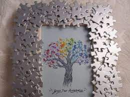Cornici Fai Da Te Cornice Con I Puzzle Cornici Fai Da Te Idee Creative Idee Fai Da Te