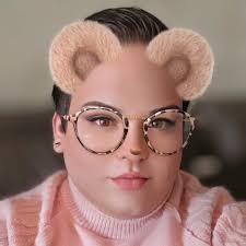 Roseanne Barr Said She 'Would Die Many Times' Following Her Dismissal &  Revealed Sara Gilbert 'Destroyed' Her Life