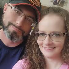 Here's some of the fireworks displays happening locally tonight! 🎆 Full  list here: https://tinyurl.com/3usch4pf