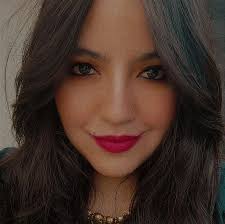 El Tinte Semipermanente en Crema de Manic Panic es el mejor de los tintes  semipermanentes! Ofrece al cabello un color brillante y atrevido. Si usted  está listo para hacer un compromiso serio (