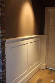 Lambrisering In Combinatie Met Architraven Maatwerk Interieurbouw Van Deko Lambriseringen Gang Lambrizering Lambrisering