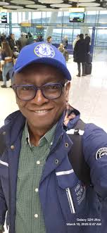 Why was this gentleman taking our A320 for a walk? Maybe that yellow cord  is attached to the last 'Remove before flight' tag 😁