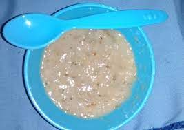 Alhamdulillah masuk ke hari 11, hari ini snack nya ade umar masih sama pisang, karena dia sedang diare, jd utk meredakan diarenya ibu kasih pisang biar agak padat dulu tinjanya, syafakallah ya ade Resep Pure Labu Pisang Pin Di Kue L2 Resep Mpasi Pure Pisang Ambon Bikin Si Kecil Susah Berhenti Makan Hyumilearns2cook