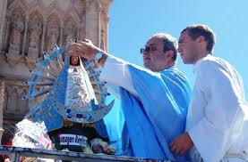 El 8 de mayo de 1887 en luján, es coronada la imagen de nuestra señora de luján por parte del papa león xiii. 8 De Mayo Cambio De Manto Y Misa Virtual En El Dia De La Virgen Lujan Hoy