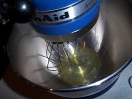 Jessy S Kitchen Mousse Au Chocolat Au Kitchenaid En 2020 Aide Culinaire Mousse Au Chocolat Recette Kitchenaid Artisan