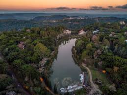 Bustour illumination is a special tour, made during the christmas light nights of gramado and canela christmas dream aboard a fully lit bustour for this season. Lago Negro Gramado Passeio Imperdivel Em 2021 Gramado Oficial