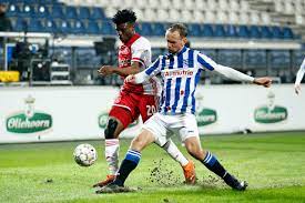 Om 16:45 uur neemt ajax het in het abe lenstra stadion op tegen sc heerenveen, de nummer tien van. Ajax Is The Cup Finalist After A Victory Over Sc Heerenveen Ruetir