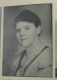 Leslie Lavallee's Instagram, Twitter & Facebook