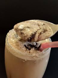 Run the machine till the mixture turns frothy to ensure sugar and coffee are dissolved completely. How To Make Thick Cold Coffee Creamy And Frothy Cold Coffee