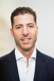 Jeffrey Jaeger's Instagram, Twitter & Facebook