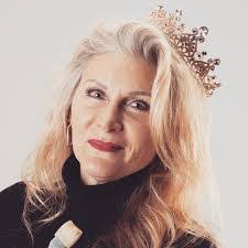 Christy Hyde's Instagram, Twitter & Facebook