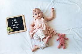 Baby 9 Monate Meilensteine Und Wie Sie Ihr Kind Fordern