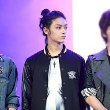 He is a chinese singer, actor and songwriter. Svt Things On Twitter Wen Junhui Jun Of Seventeen From China Used To Be A Child Actor
