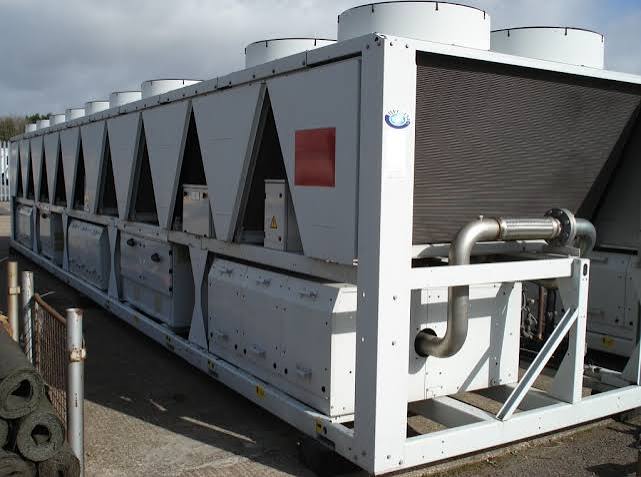 Professional chiller repair service in Dubai