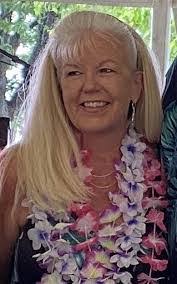 Wendy Doring's Instagram, Twitter & Facebook