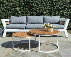 Neben der sonnenliege als ablage oder auf dem minibalkon als. 2er Set Garten Tische Lounge Terrassen Tische Kaufland De