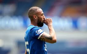 The ranger is a cliff tower, so the amount of rangers you can place will heavily vary on the map. Rangers Stay On Track For Invincible Season After Four Goal Rout Of Celtic