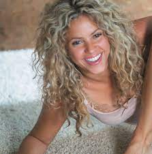 Celebrity Photo Gallery Shakira Hair Curly Hair Styles Naturally Curly Hair Styles